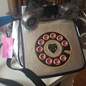 Brand new purse
